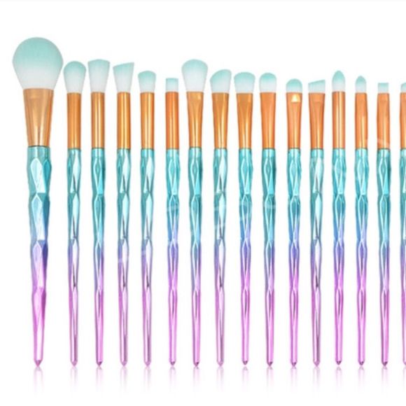 20 piece makeup brush set - Picture 3 of 3